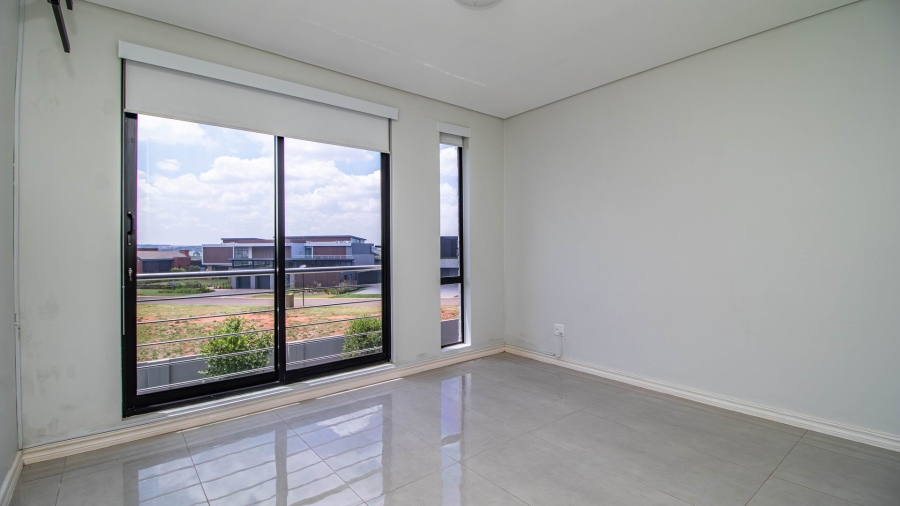 4 Bedroom Property for Sale in Serengeti Lifestyle Estate Gauteng
