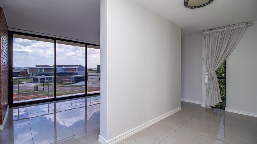 4 Bedroom Property for Sale in Serengeti Lifestyle Estate Gauteng