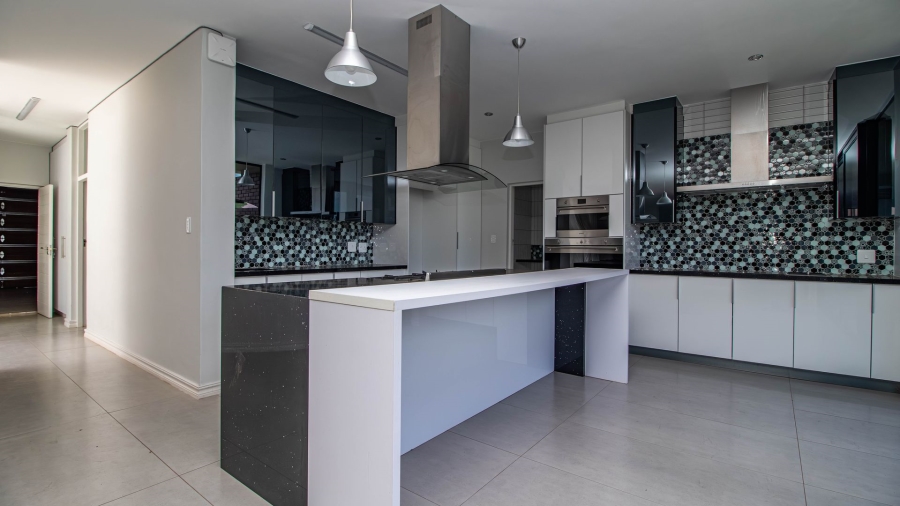 4 Bedroom Property for Sale in Serengeti Lifestyle Estate Gauteng