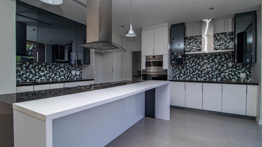 4 Bedroom Property for Sale in Serengeti Lifestyle Estate Gauteng