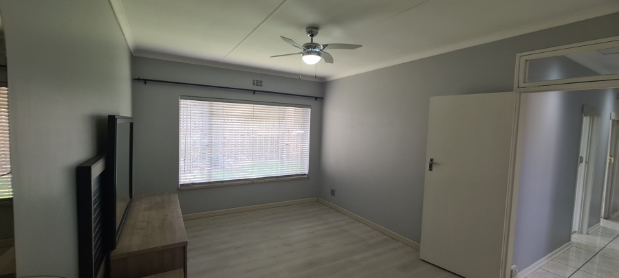 3 Bedroom Property for Sale in Verwoerdpark Gauteng