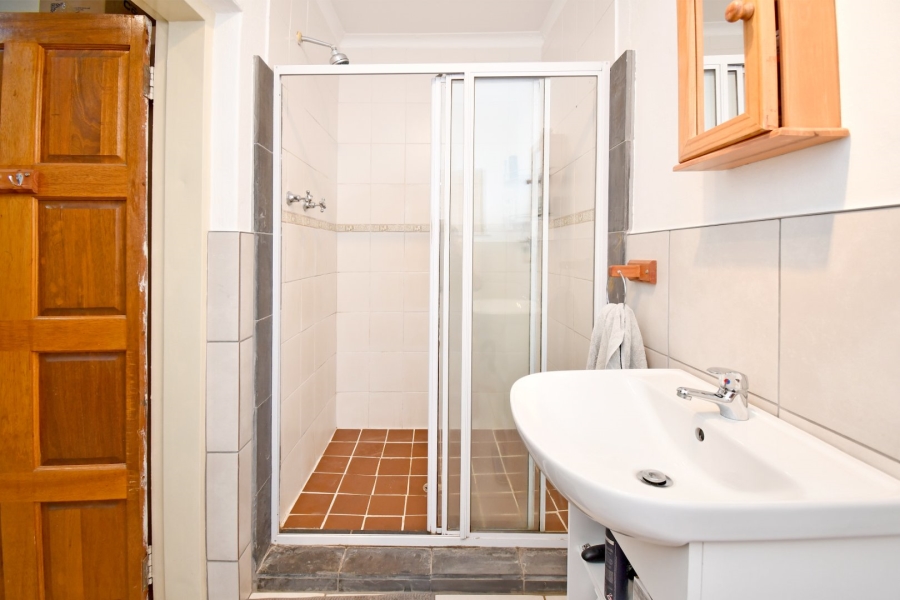 5 Bedroom Property for Sale in Eldoraigne Gauteng