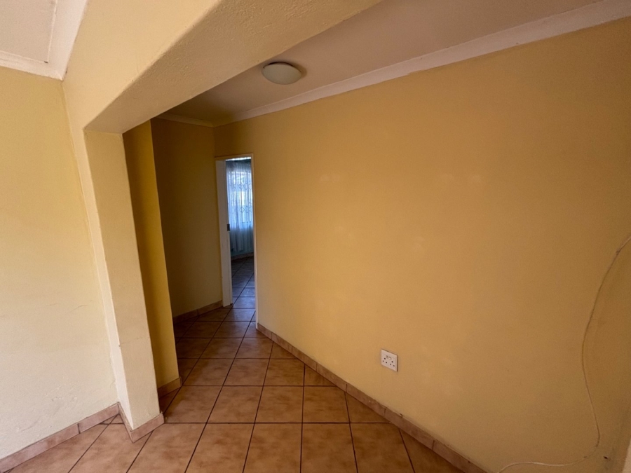 4 Bedroom Property for Sale in Soshanguve UU Gauteng