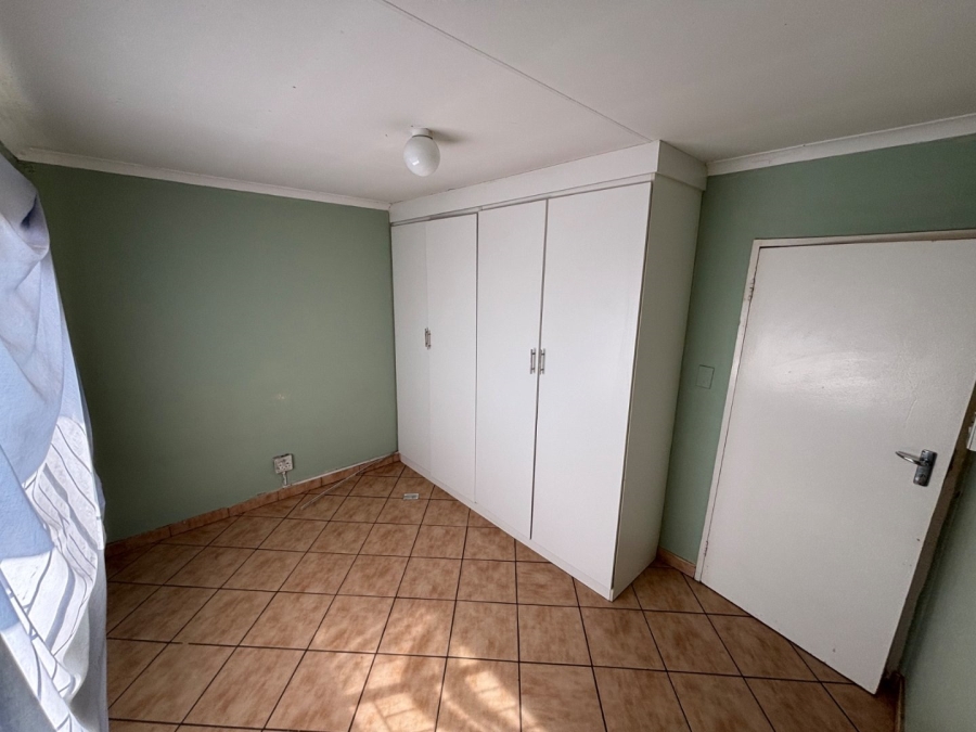 4 Bedroom Property for Sale in Soshanguve UU Gauteng