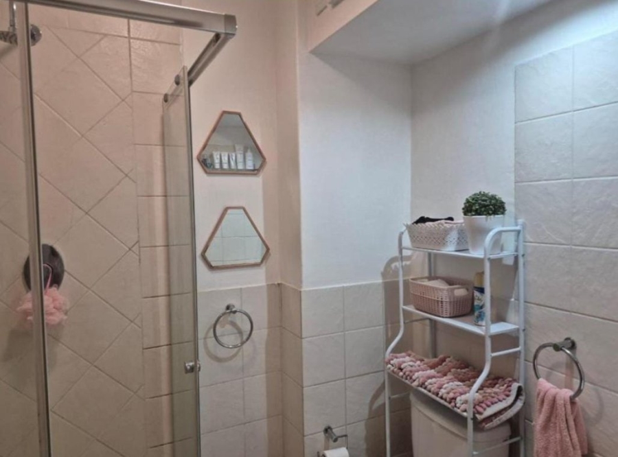 2 Bedroom Property for Sale in Hurlyvale Gauteng