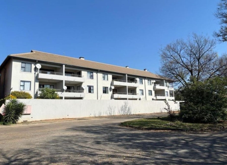 2 Bedroom Property for Sale in Hurlyvale Gauteng