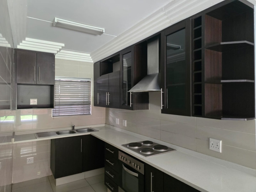 To Let 2 Bedroom Property for Rent in Ravenswood Gauteng