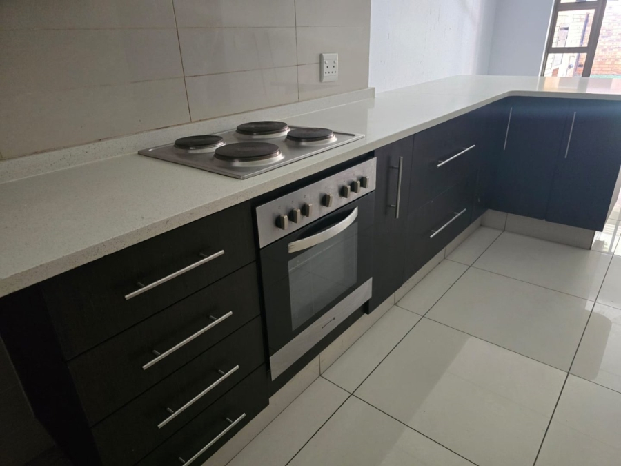 To Let 2 Bedroom Property for Rent in Ravenswood Gauteng
