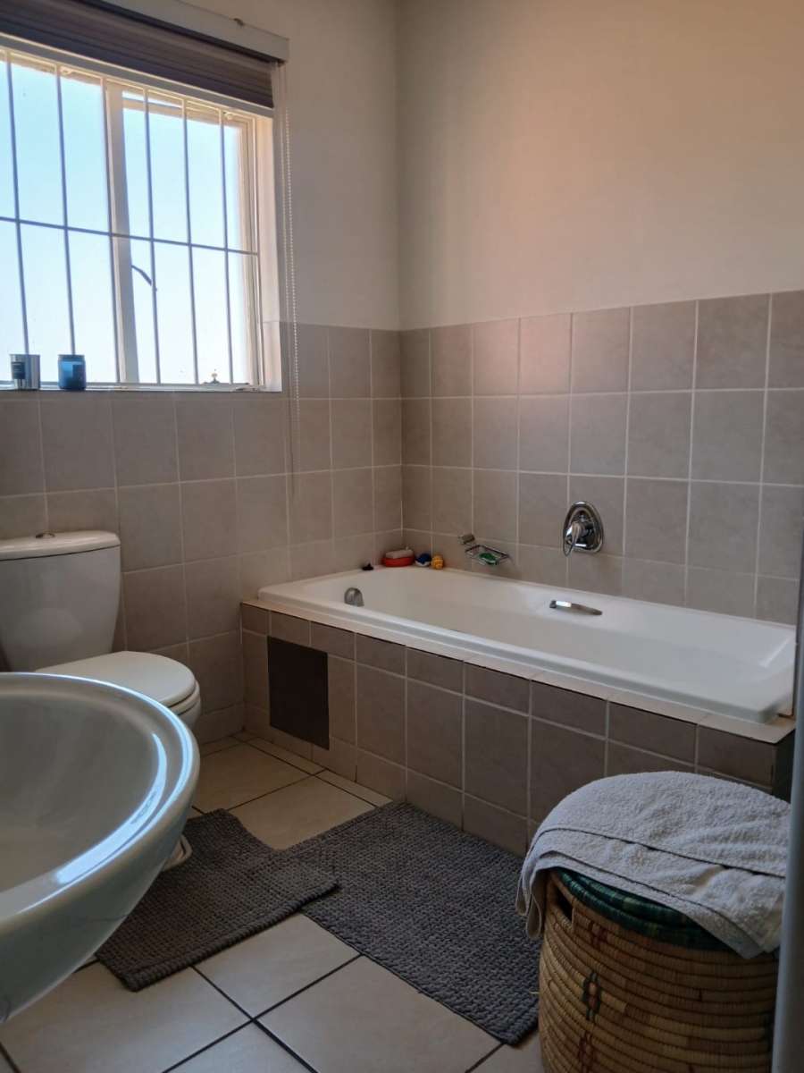 To Let  Bedroom Property for Rent in Zandspruit Gauteng