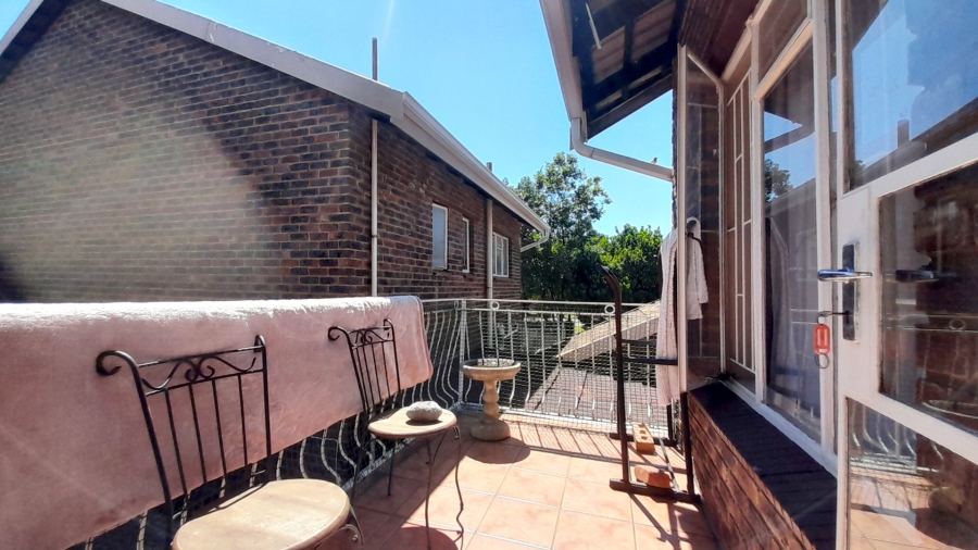 2 Bedroom Property for Sale in Three Rivers Gauteng