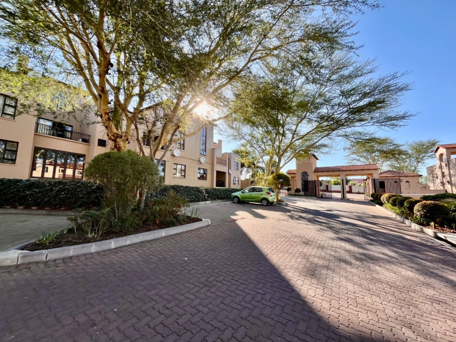 3 Bedroom Property for Sale in Erand Gardens Gauteng