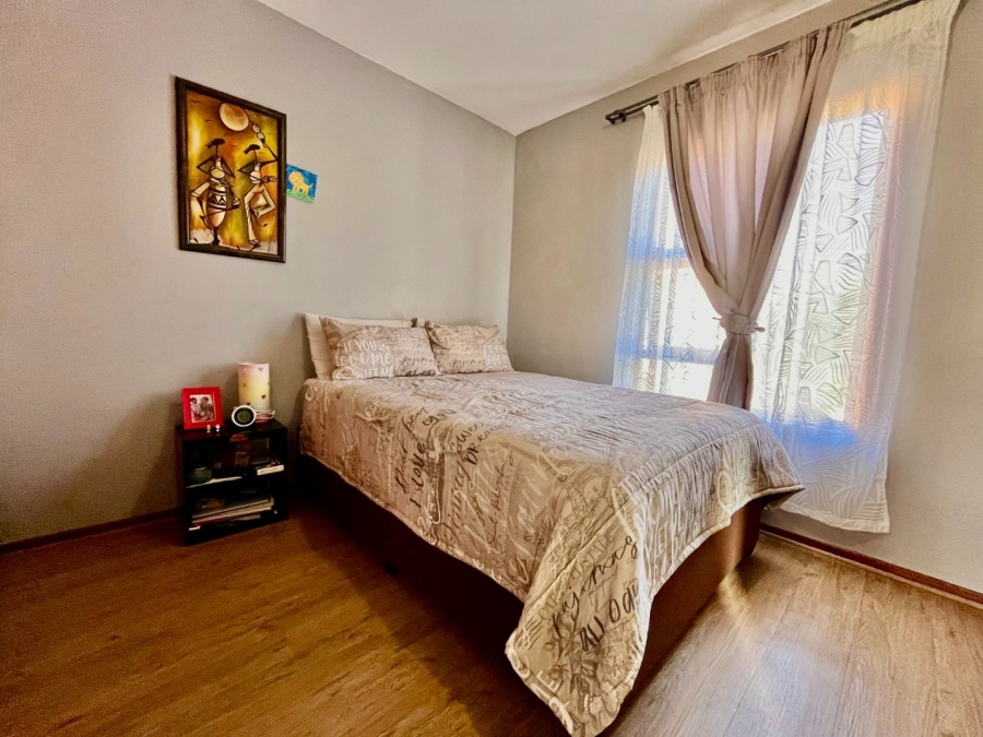 3 Bedroom Property for Sale in Erand Gardens Gauteng