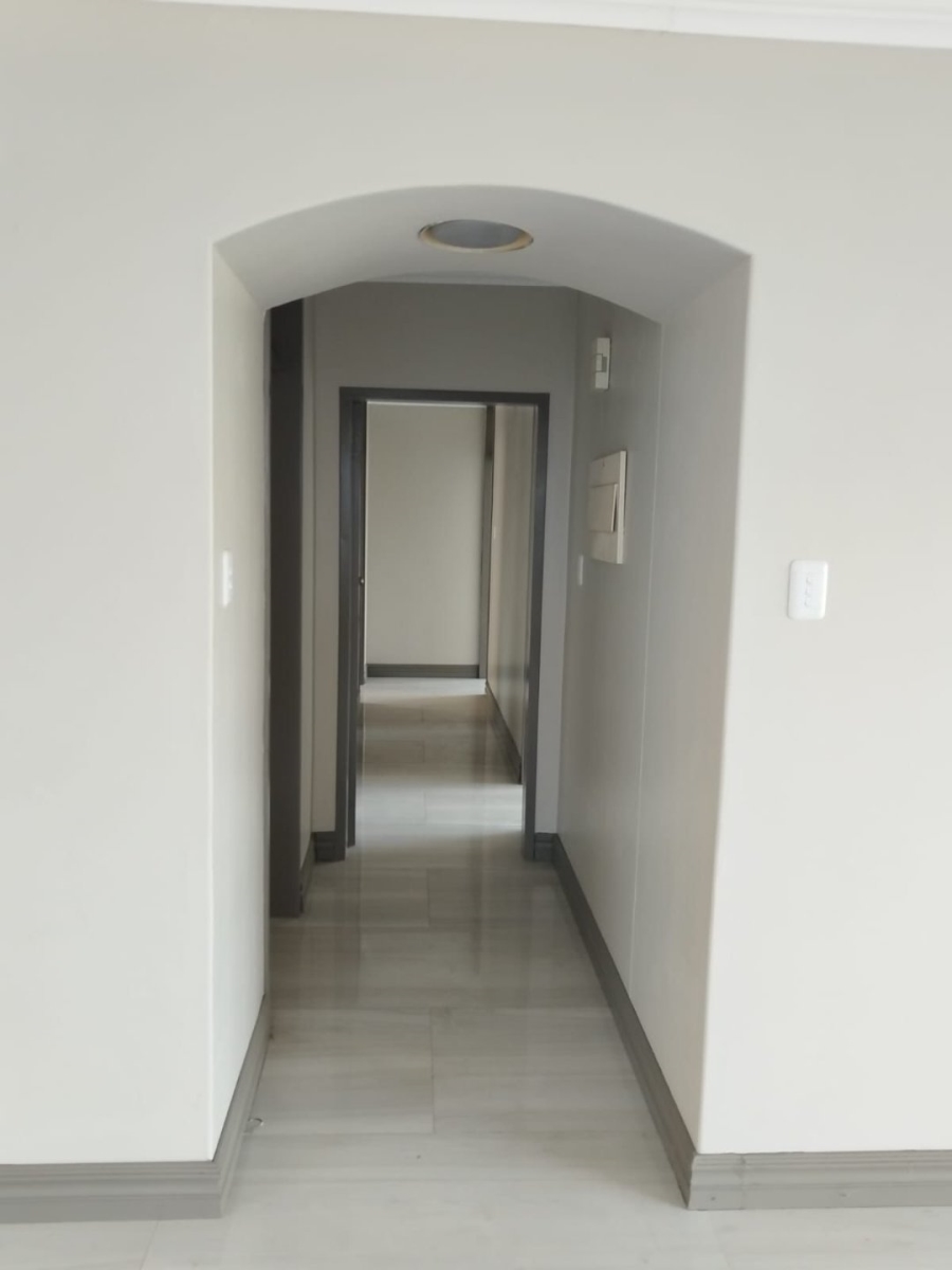 3 Bedroom Property for Sale in Riviera Gauteng