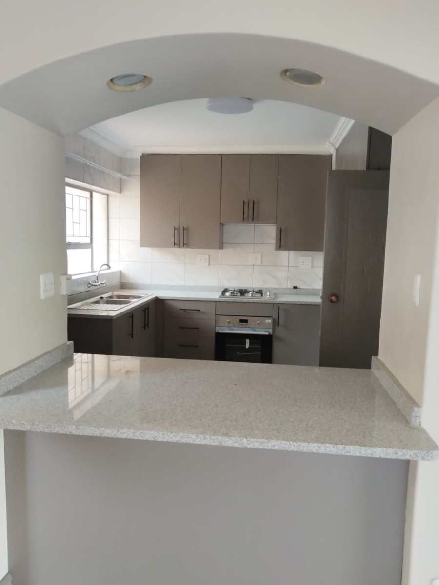 3 Bedroom Property for Sale in Riviera Gauteng