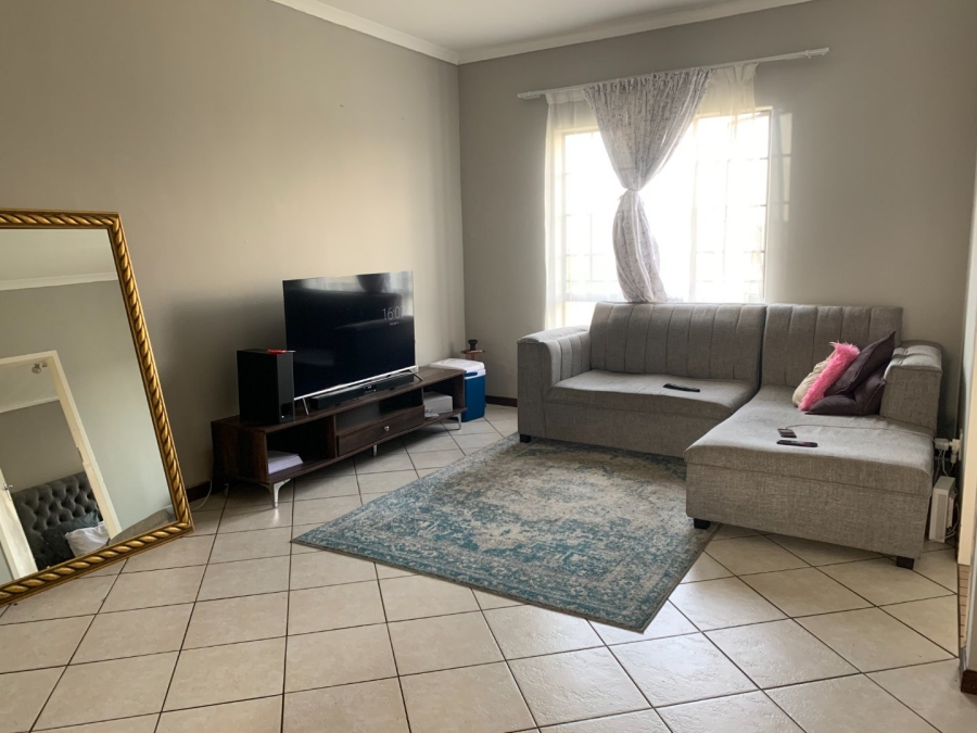 To Let 2 Bedroom Property for Rent in Sagewood Gauteng