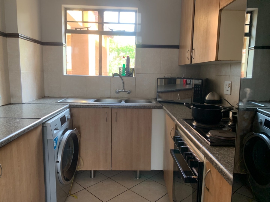 To Let 2 Bedroom Property for Rent in Sagewood Gauteng