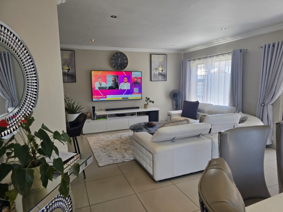 3 Bedroom Property for Sale in Beyers Park Gauteng
