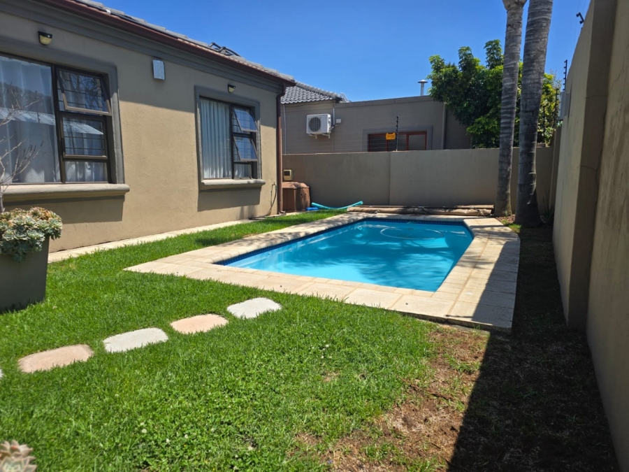 3 Bedroom Property for Sale in Beyers Park Gauteng