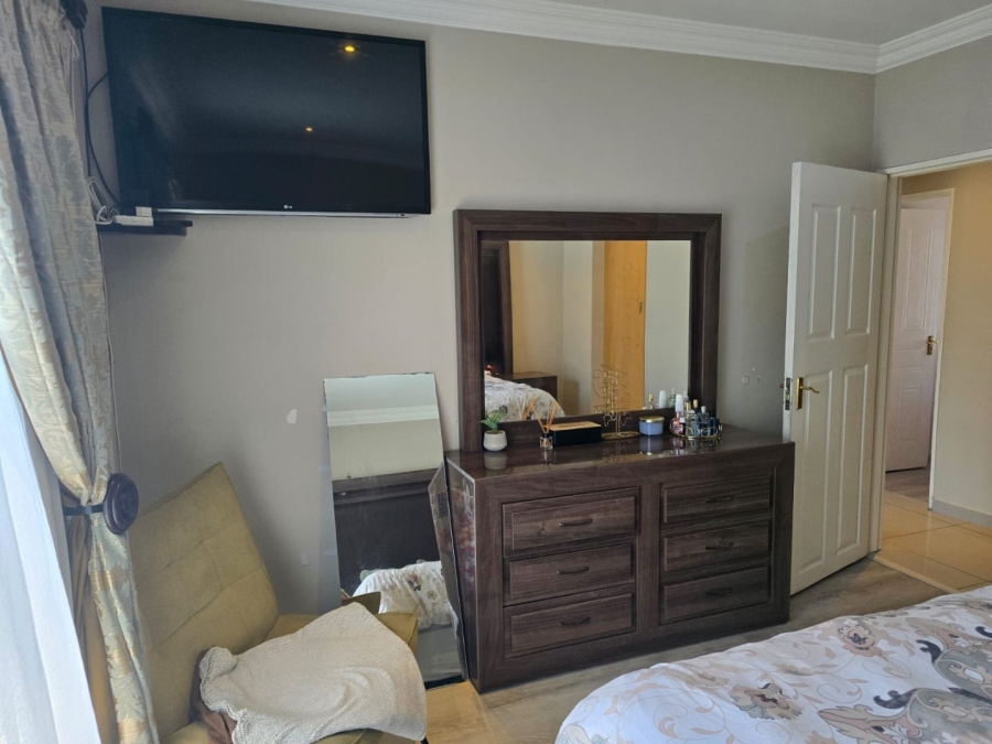 3 Bedroom Property for Sale in Beyers Park Gauteng