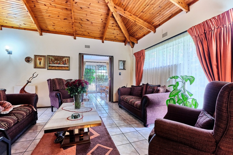 4 Bedroom Property for Sale in Weltevreden Park Gauteng