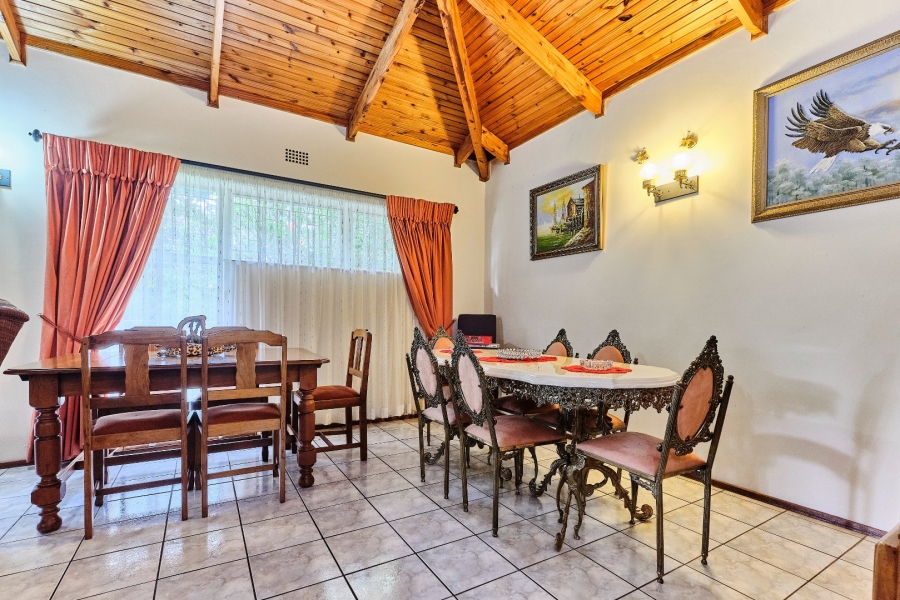 4 Bedroom Property for Sale in Weltevreden Park Gauteng
