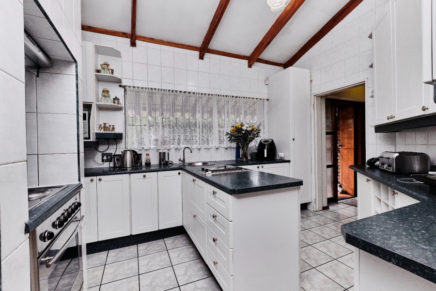 4 Bedroom Property for Sale in Weltevreden Park Gauteng