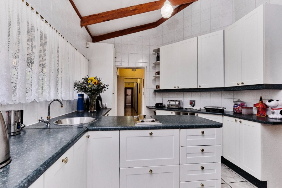4 Bedroom Property for Sale in Weltevreden Park Gauteng