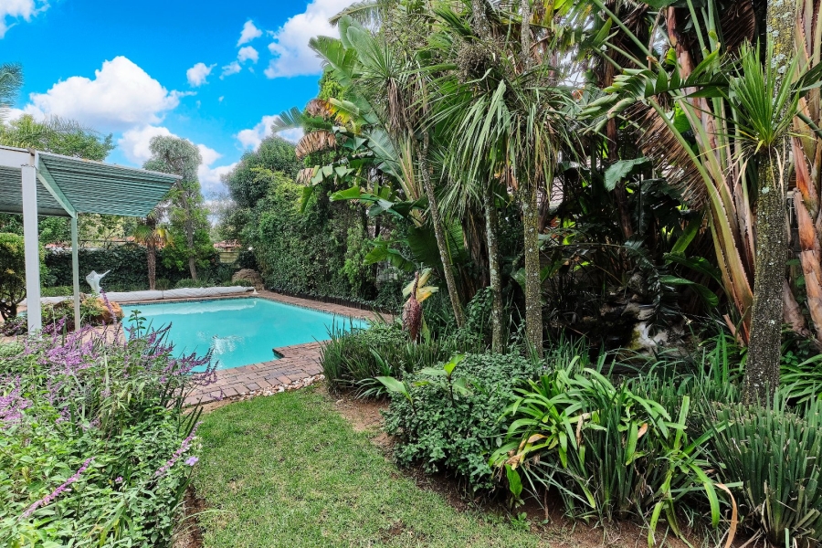 4 Bedroom Property for Sale in Weltevreden Park Gauteng
