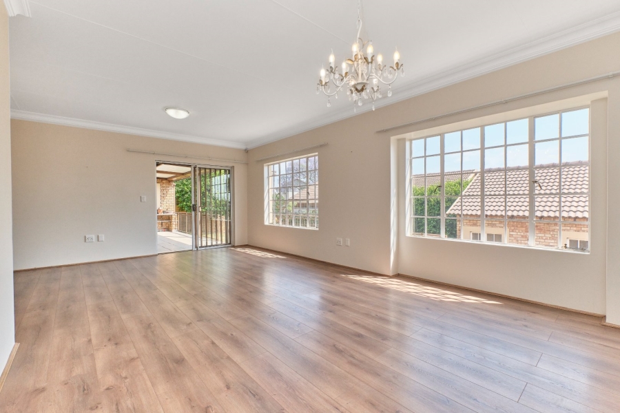 2 Bedroom Property for Sale in Amorosa Gauteng