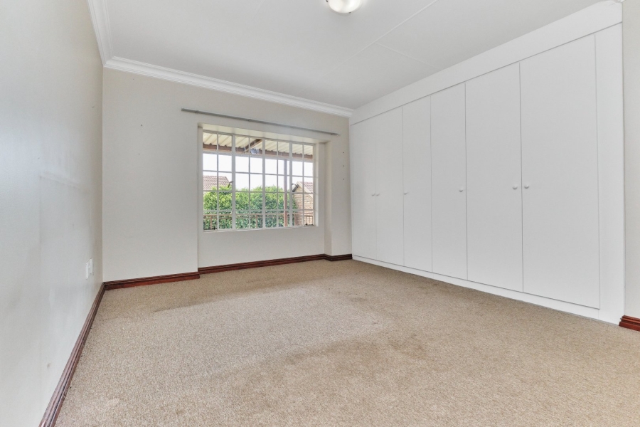 2 Bedroom Property for Sale in Amorosa Gauteng