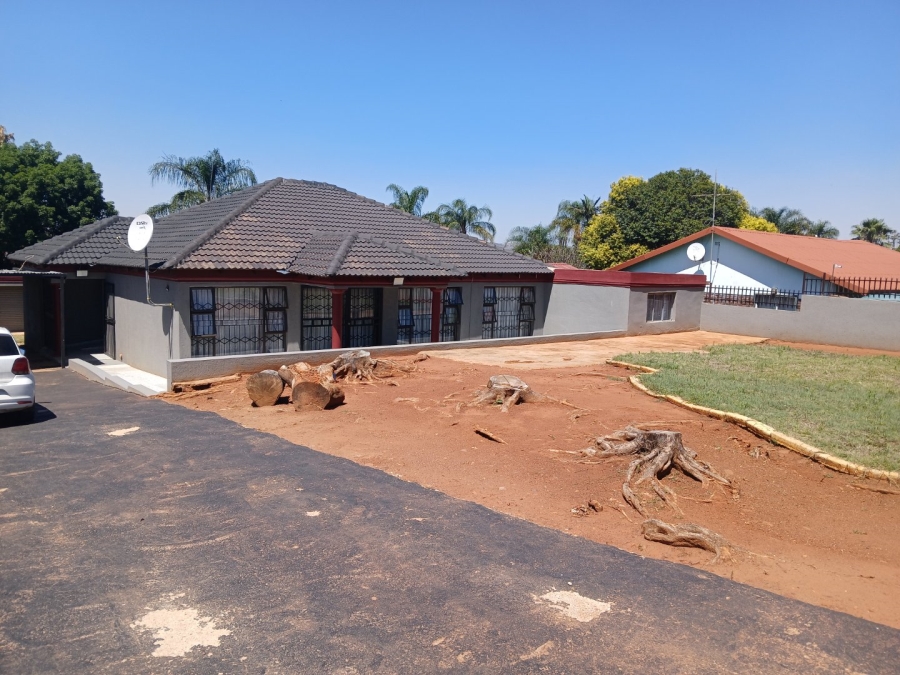  Bedroom Property for Sale in Pretoria West Gauteng