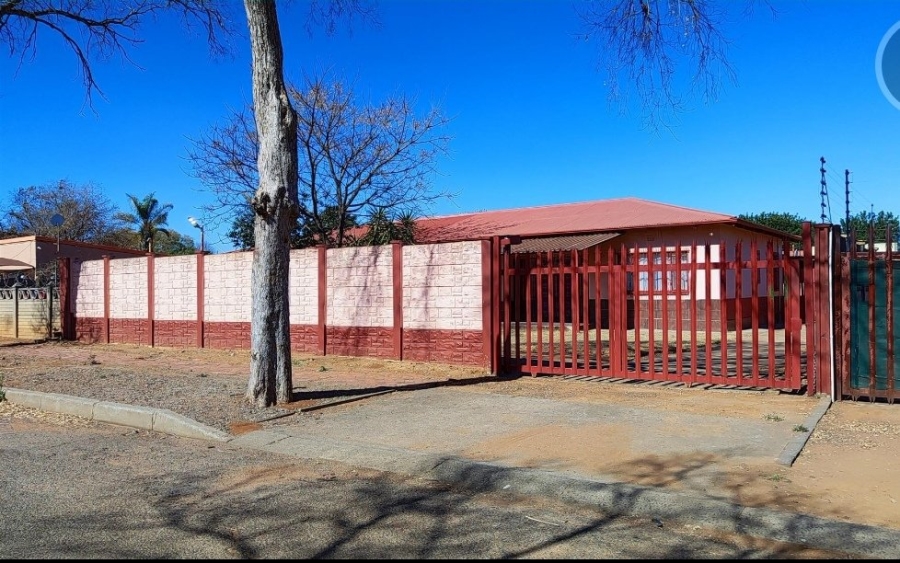 2 Bedroom Property for Sale in Vanderbijlpark Cw 6 Gauteng