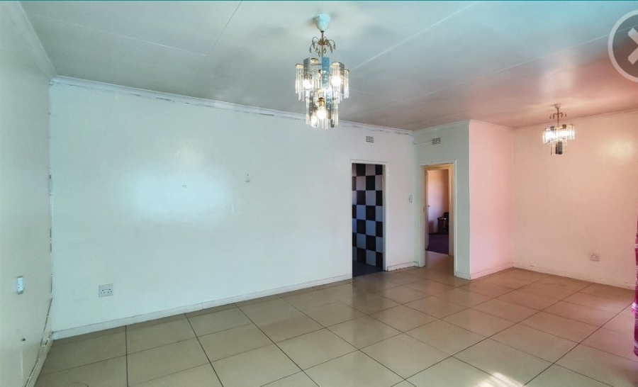 2 Bedroom Property for Sale in Vanderbijlpark Cw 6 Gauteng