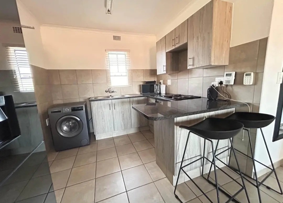 2 Bedroom Property for Sale in Heuweloord Gauteng