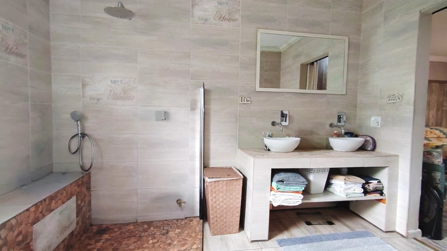 3 Bedroom Property for Sale in Risiville Gauteng