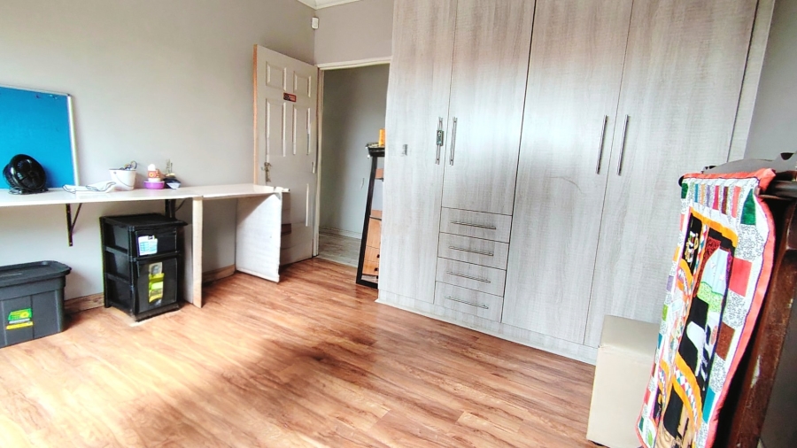 3 Bedroom Property for Sale in Risiville Gauteng