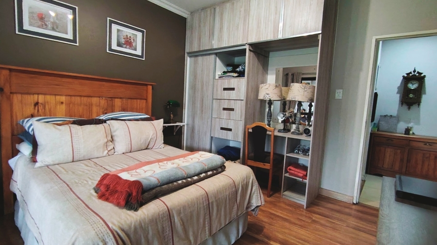 3 Bedroom Property for Sale in Risiville Gauteng