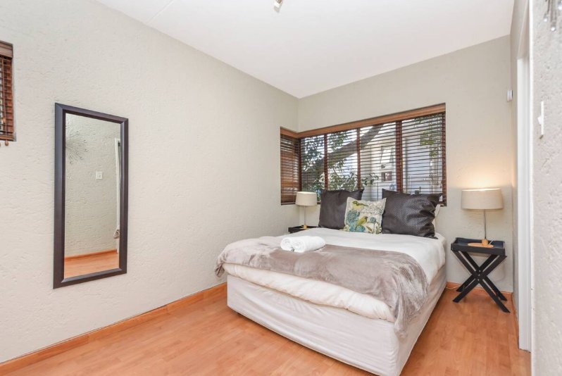 1 Bedroom Property for Sale in Morningside Ext 40 Gauteng