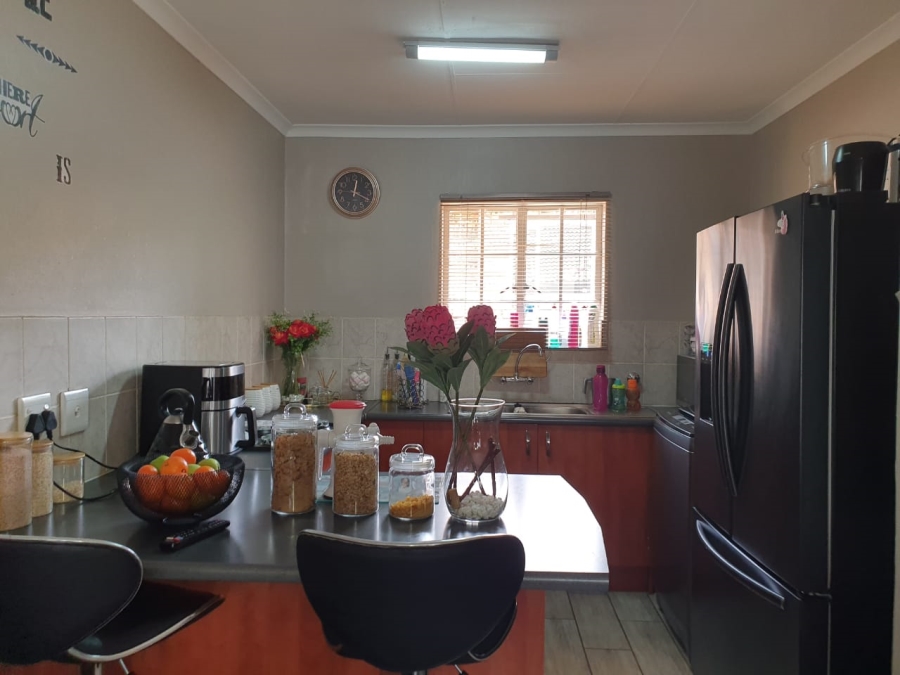2 Bedroom Property for Sale in Amandasig Gauteng