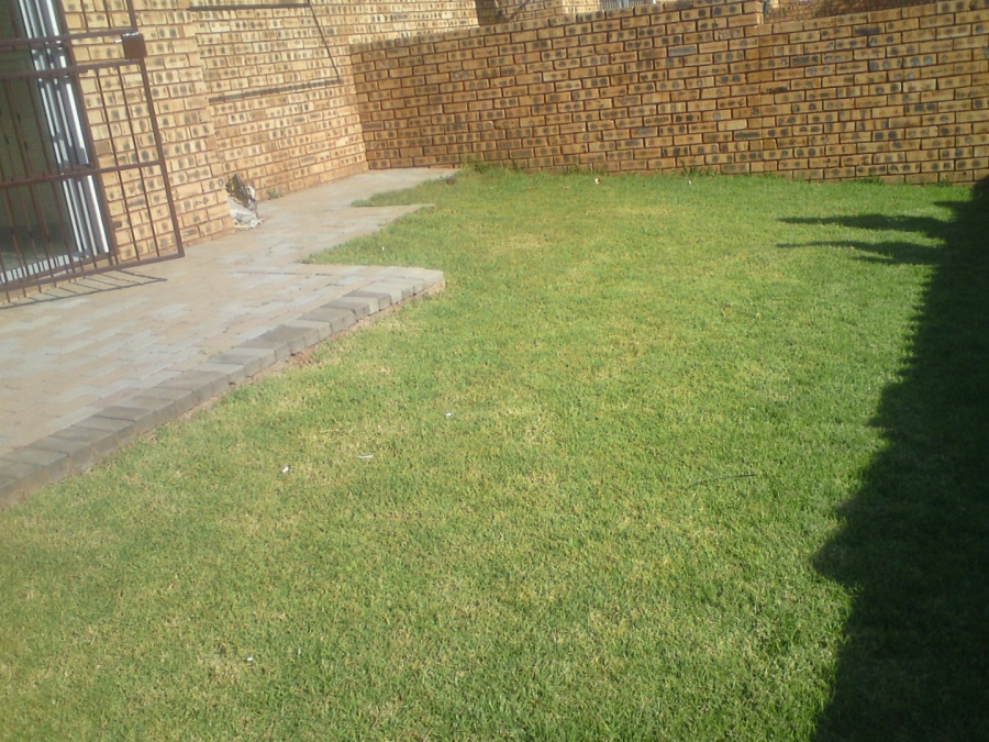 2 Bedroom Property for Sale in Amandasig Gauteng
