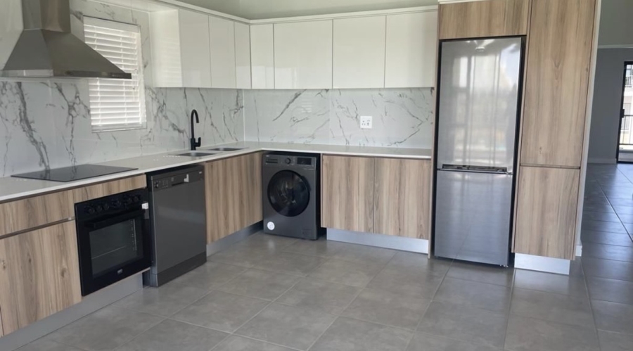 To Let 2 Bedroom Property for Rent in Waterfall Gauteng