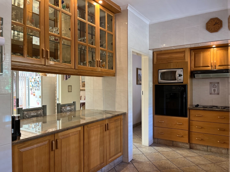 4 Bedroom Property for Sale in Vanderbijlpark SE 3 Gauteng