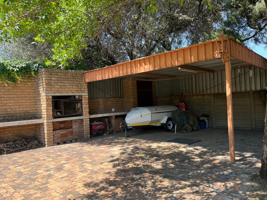 4 Bedroom Property for Sale in Vanderbijlpark SE 3 Gauteng