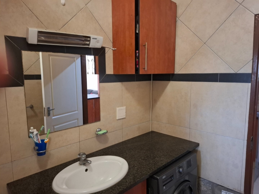 2 Bedroom Property for Sale in Eastleigh Ridge Gauteng