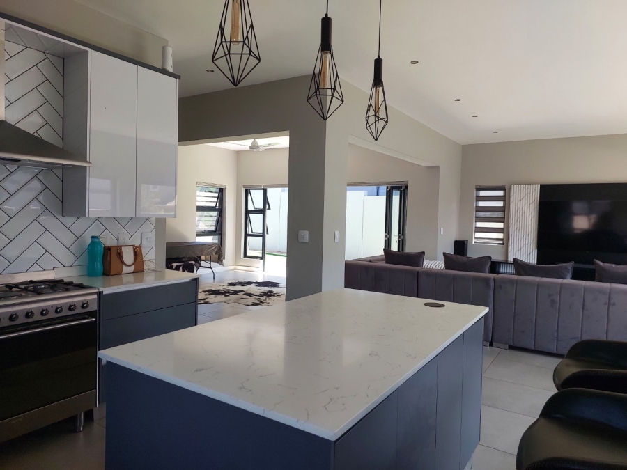 3 Bedroom Property for Sale in Olivedale Gauteng