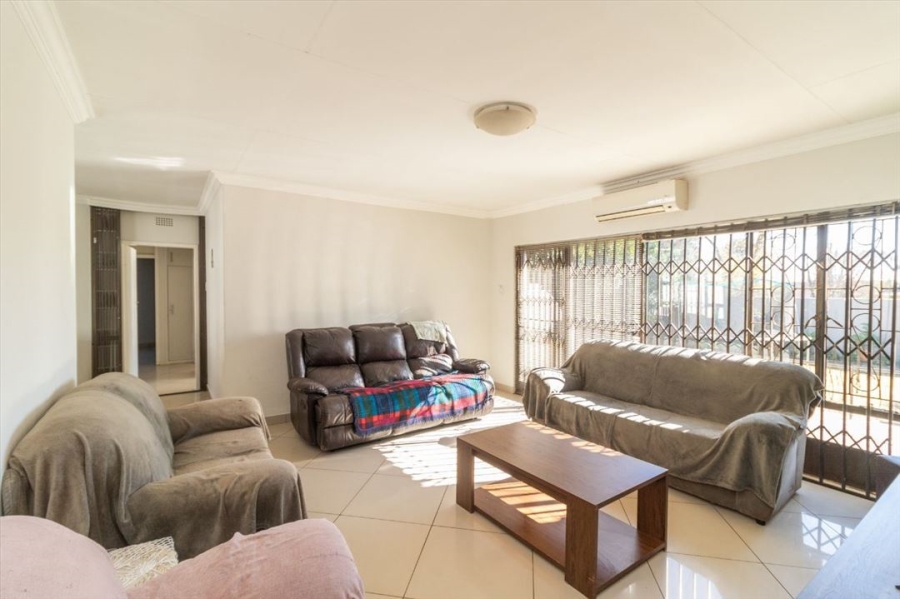 4 Bedroom Property for Sale in Allen Grove Gauteng