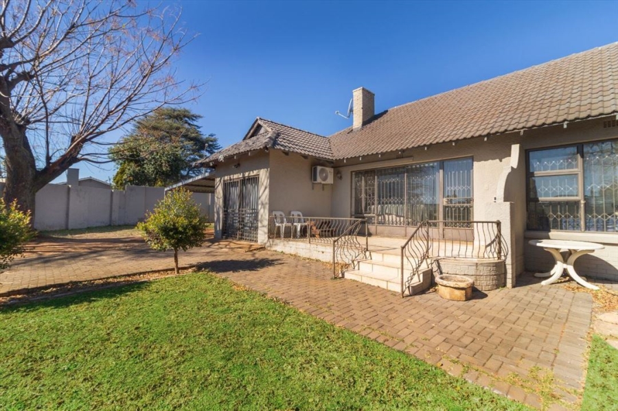 4 Bedroom Property for Sale in Allen Grove Gauteng