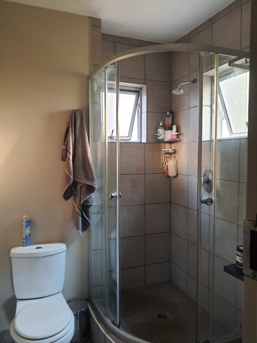  Bedroom Property for Sale in Murrayfield Gauteng