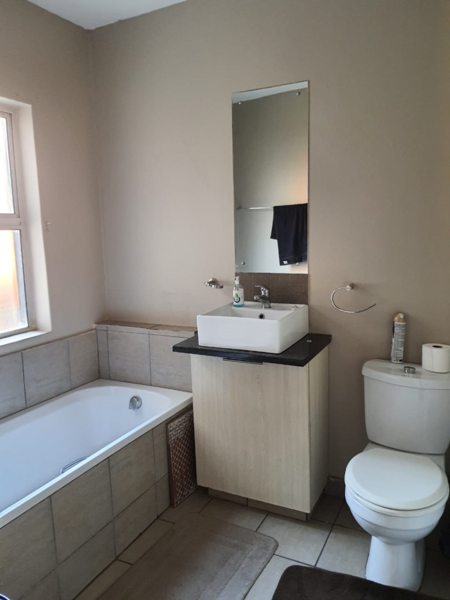  Bedroom Property for Sale in Murrayfield Gauteng