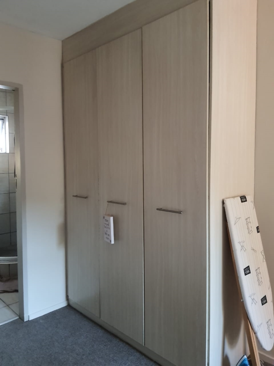  Bedroom Property for Sale in Murrayfield Gauteng